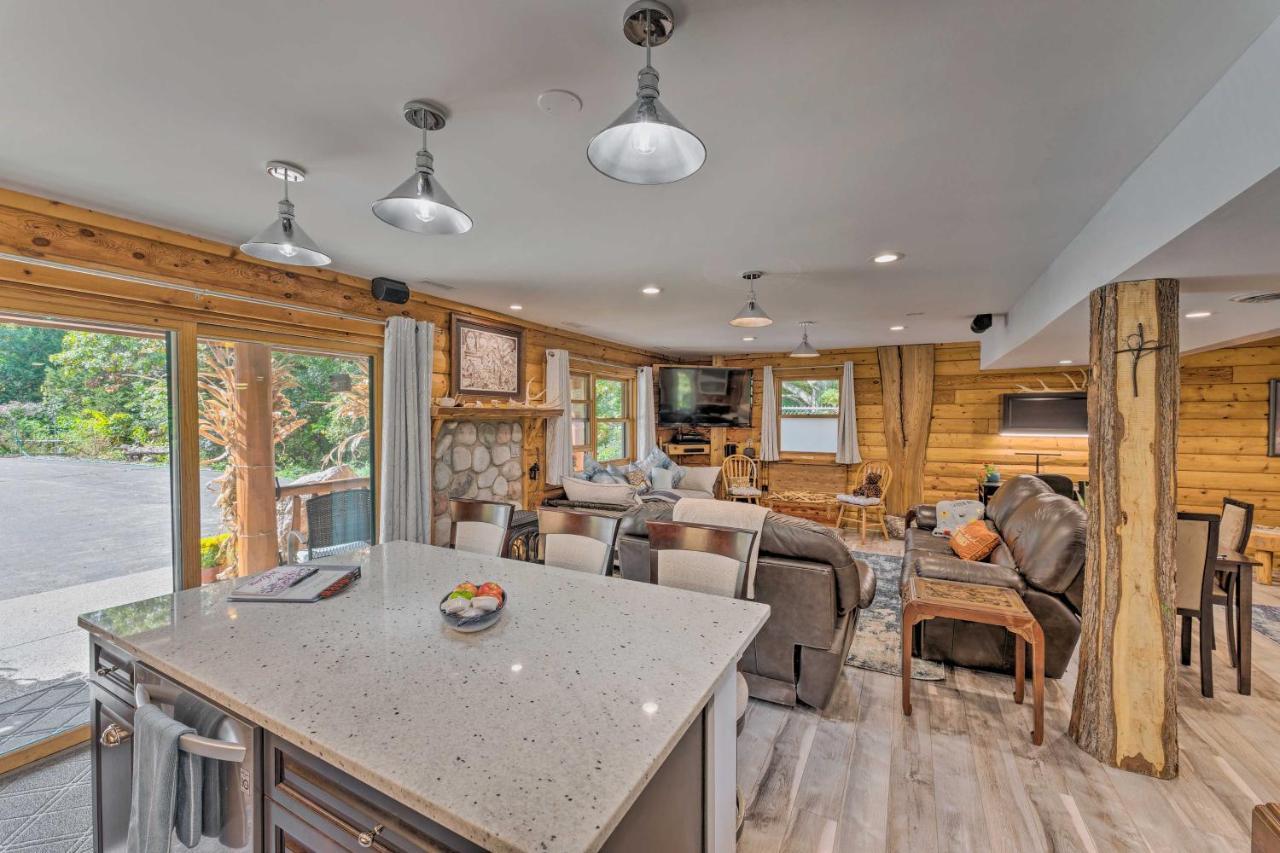 Cozy Wisconsin Studio, 11 Mi To Lake Geneva! Burlington Екстериор снимка