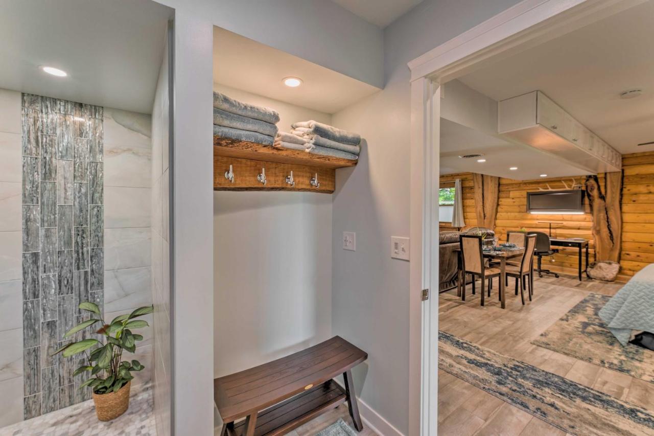 Cozy Wisconsin Studio, 11 Mi To Lake Geneva! Burlington Екстериор снимка