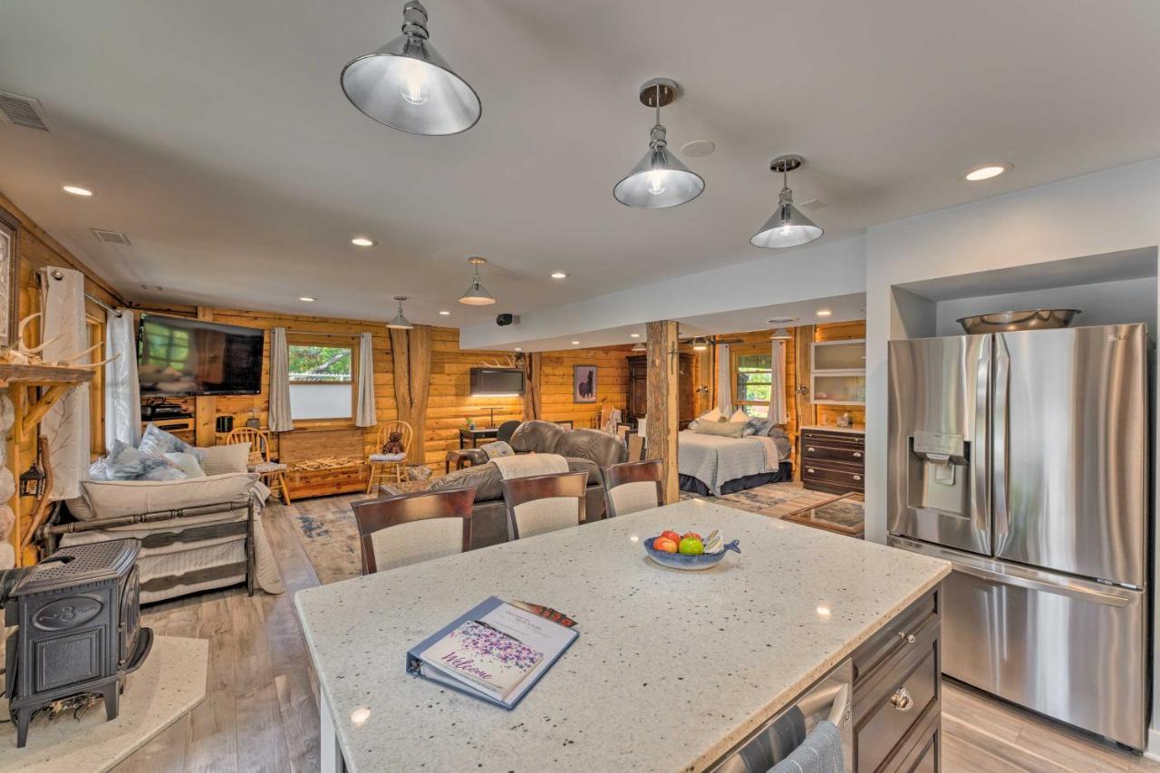 Cozy Wisconsin Studio, 11 Mi To Lake Geneva! Burlington Екстериор снимка